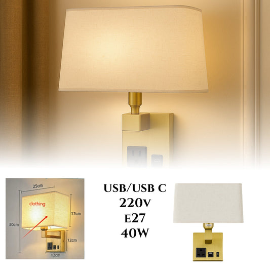Sieninis šviestuvas su integruotu USB/USB-C įkrovimu + lizdas