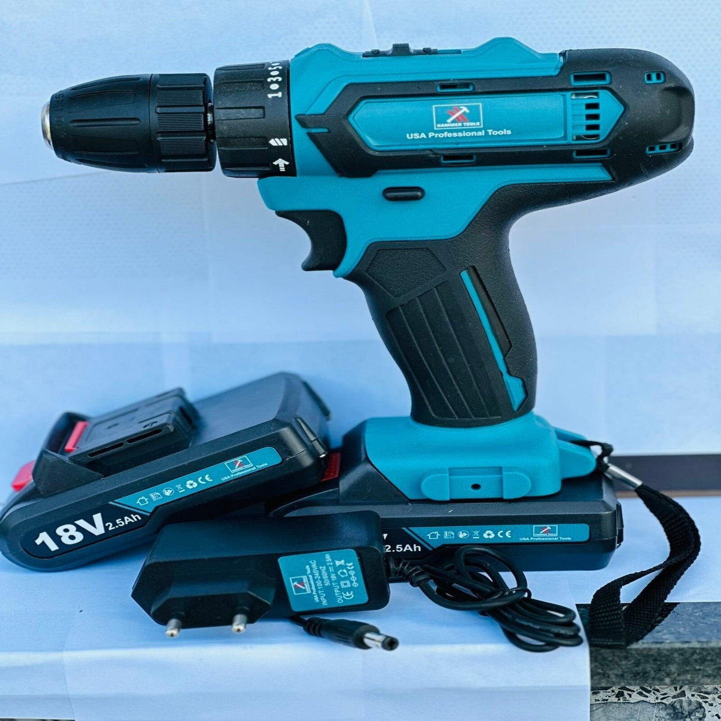 AKUMULIATORINIS GRĘŽTUVAS HAMMER TOOLS 18V SU 2 BATERIJOMIS